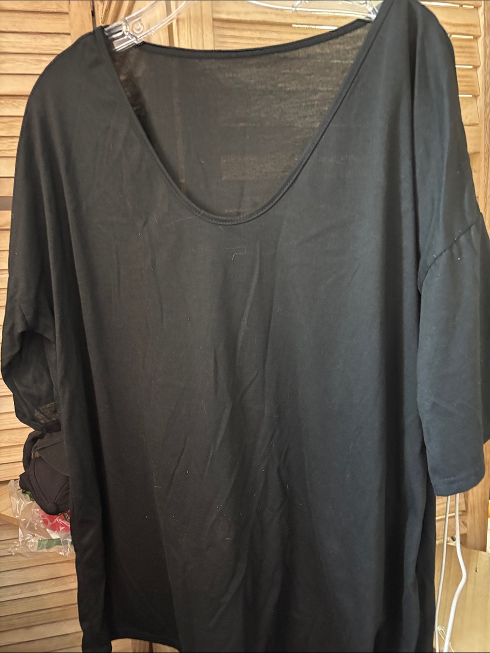 Black Women's Scoop Neck Top - Classic Everyday Tee 3X